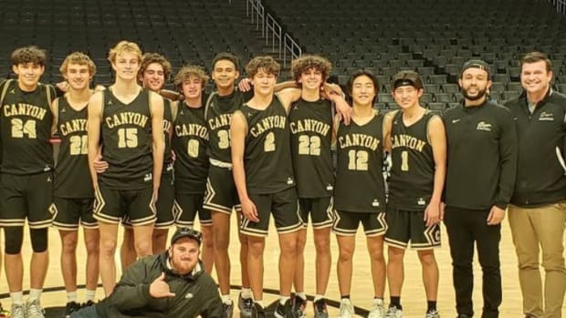 canyon comanches basketball